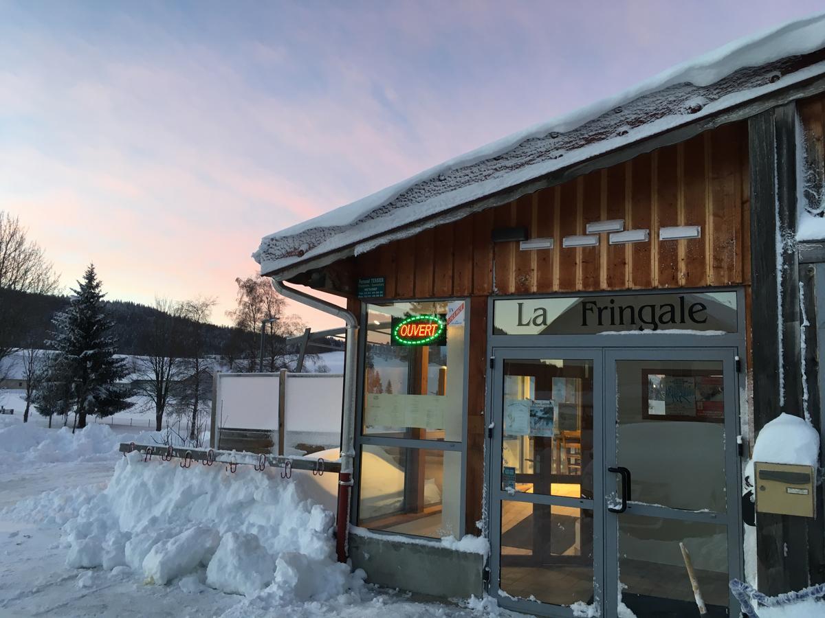 Hotel Les Tremplins La Chaux Neuve Екстериор снимка