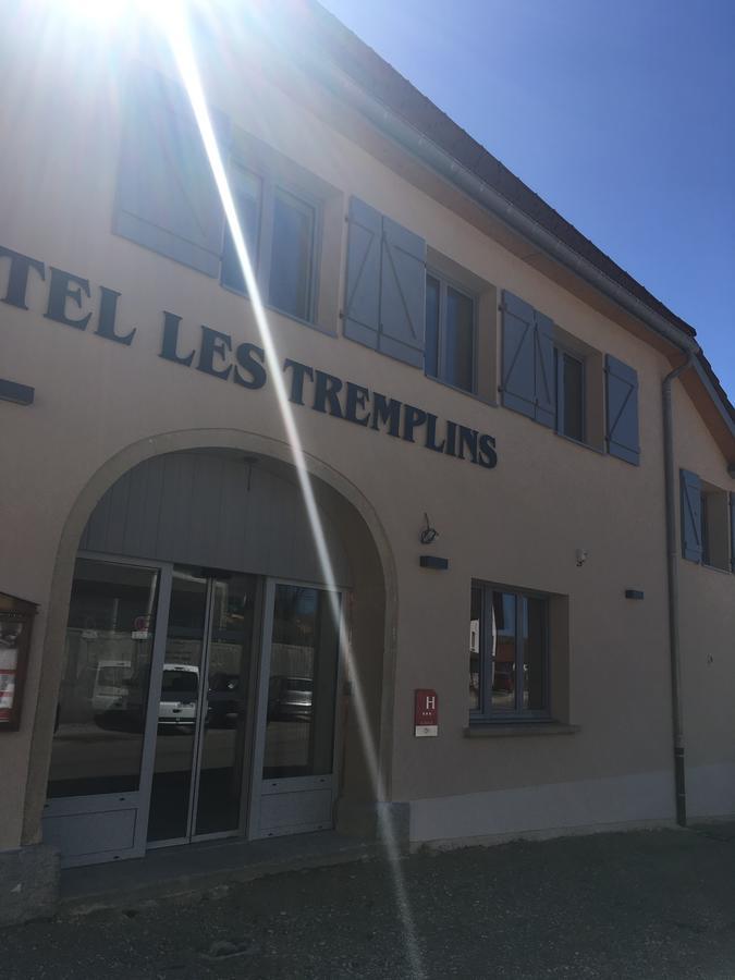 Hotel Les Tremplins La Chaux Neuve Екстериор снимка