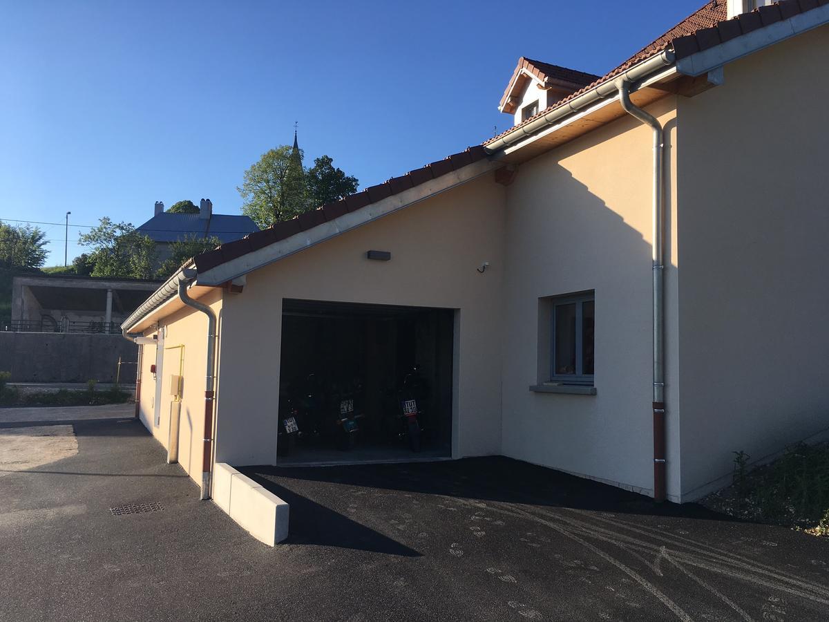 Hotel Les Tremplins La Chaux Neuve Екстериор снимка
